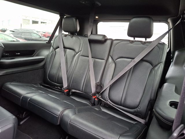 Thumbnail: 2024 Jeep Grand Wagoneer L - 11