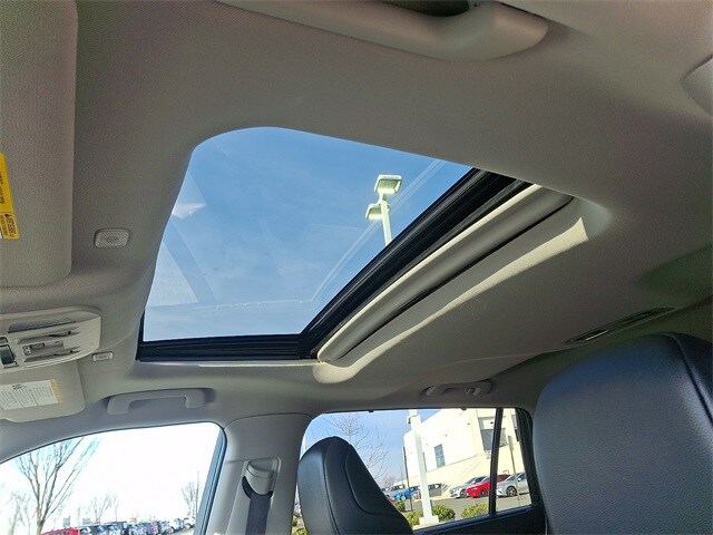 Thumbnail: 2024 Toyota Highlander - 14