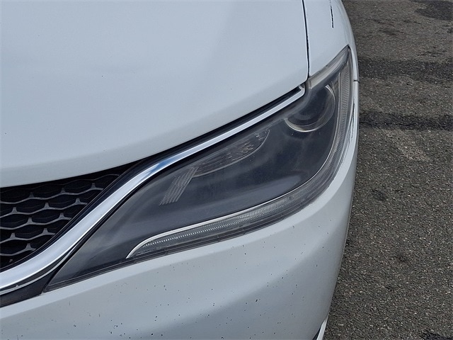 Thumbnail: 2015 Chrysler 200 - 9