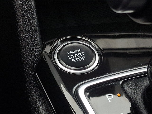 Thumbnail: 2023 Kia Sportage - 23