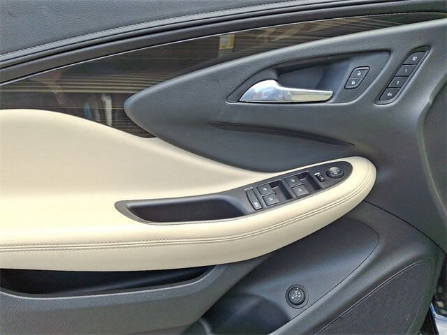 Thumbnail: 2020 Buick Envision - 11