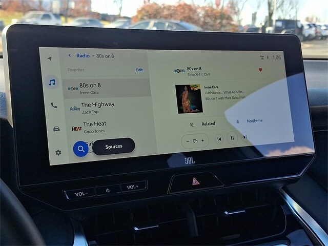 Thumbnail: 2024 Toyota Venza - 17