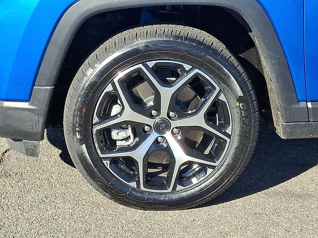 Thumbnail: 2026 Jeep Compass - 8