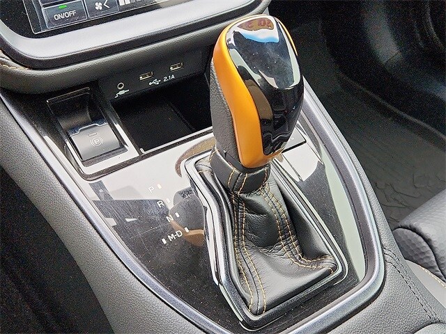 Thumbnail: 2022 Subaru Outback - 16