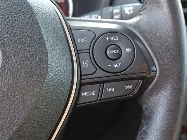 Thumbnail: 2023 Toyota RAV4 - 21