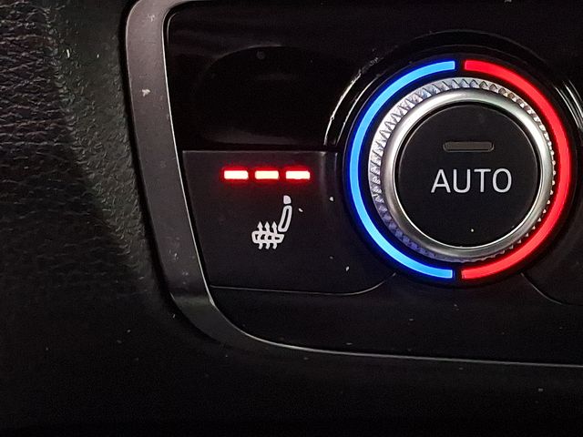 Thumbnail: 2024 Audi Q3 - 26