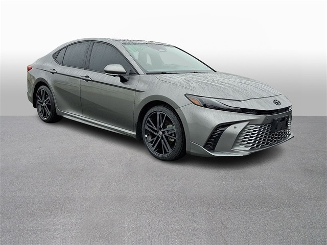 Thumbnail: 2025 Toyota Camry - 3