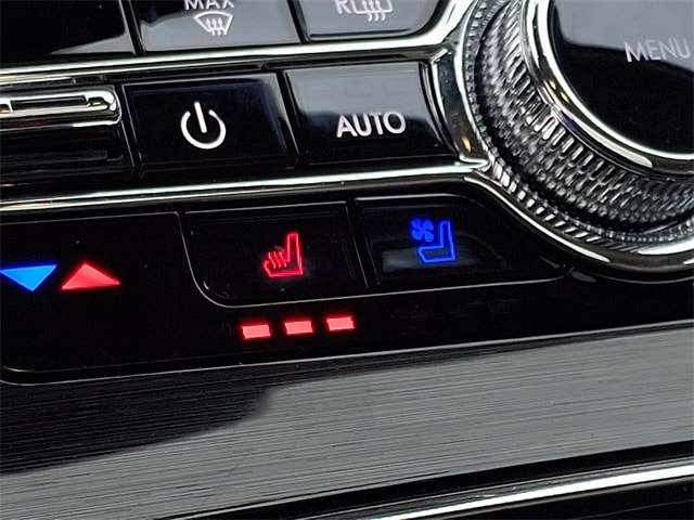 Thumbnail: 2022 Lincoln Nautilus - 26