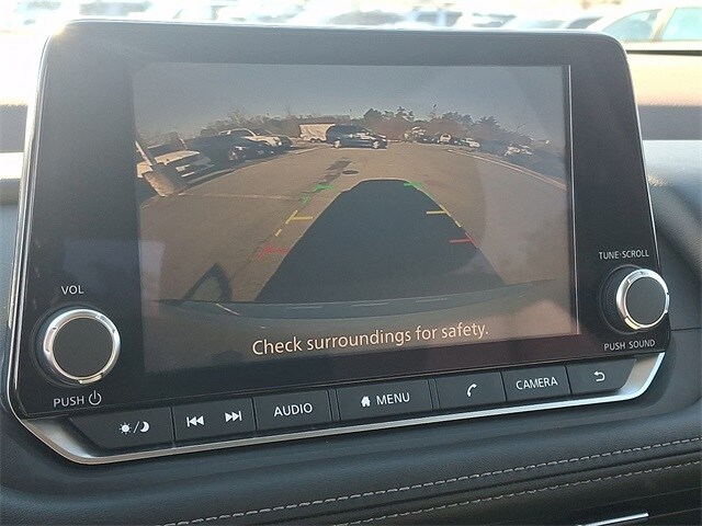 Thumbnail: 2022 Nissan Rogue - 17