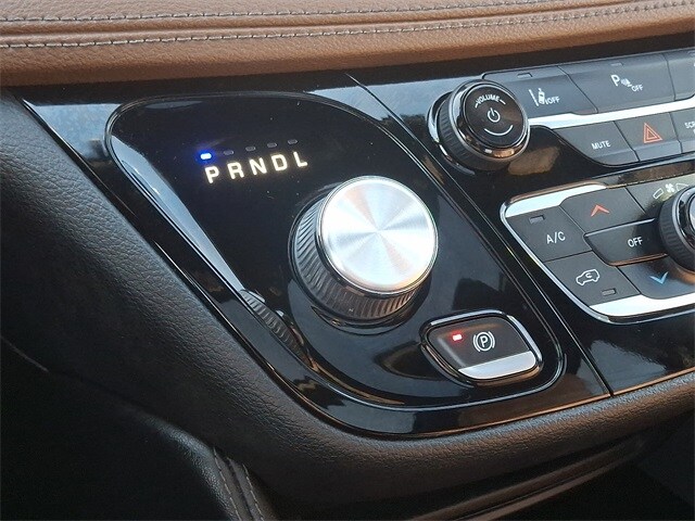 Thumbnail: 2021 Chrysler Pacifica - 15