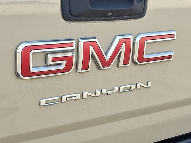 Thumbnail: 2022 GMC Canyon - 30