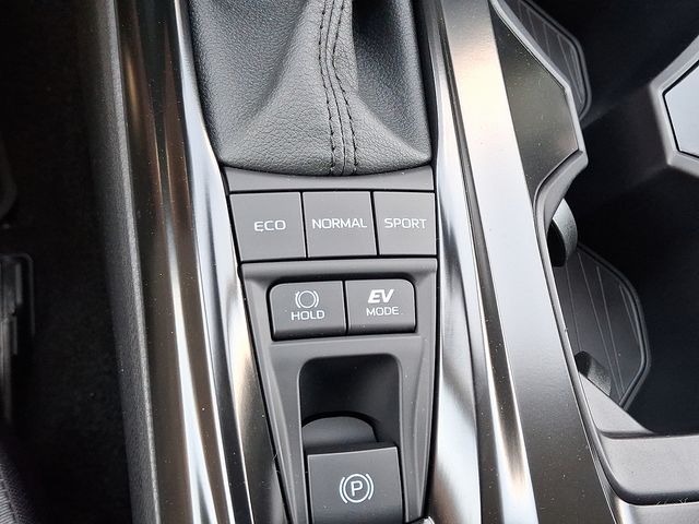 Thumbnail: 2026 Toyota Camry - 16