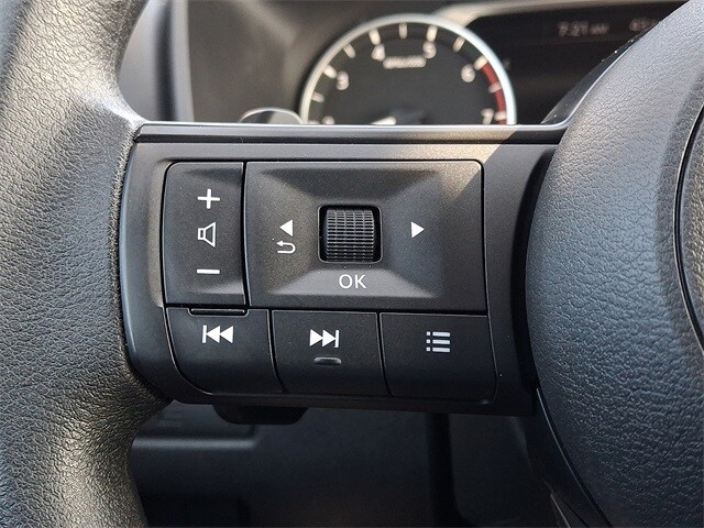 Thumbnail: 2023 Nissan Rogue - 20