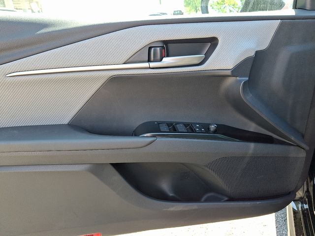 Thumbnail: 2026 Toyota Camry - 10