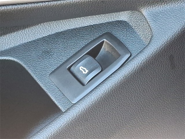 Thumbnail: 2022 BMW M3 - 24