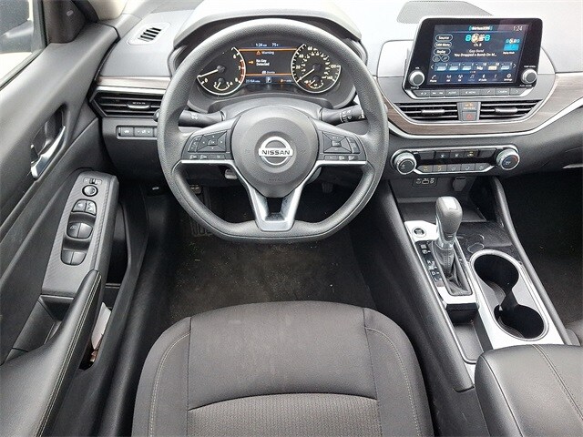 Thumbnail: 2024 Nissan Altima - 11