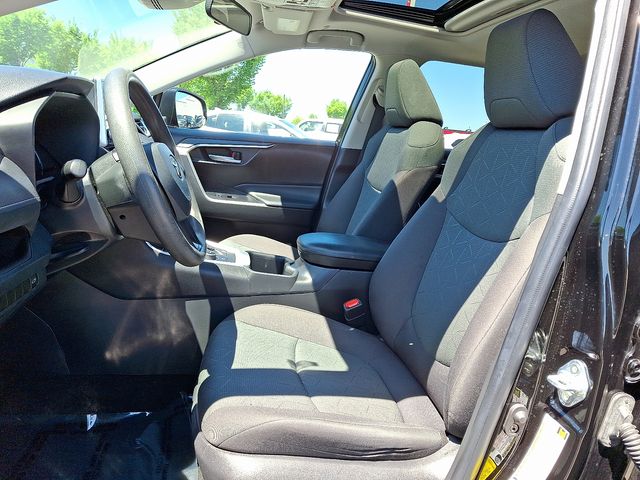 Thumbnail: 2023 Toyota RAV4 - 13