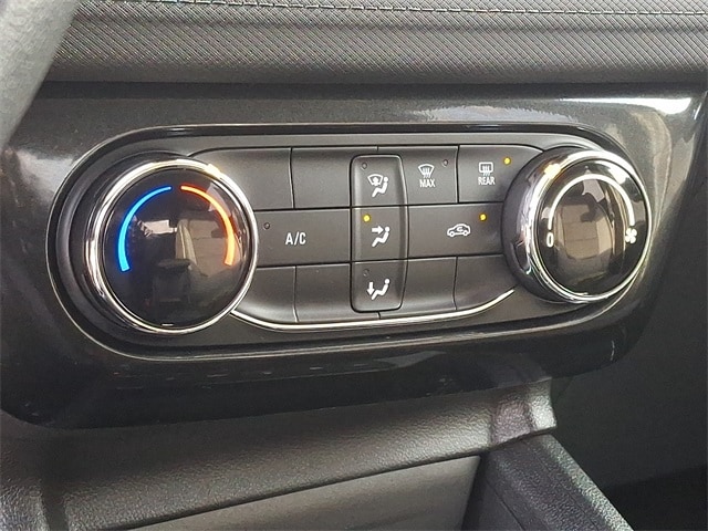 Thumbnail: 2025 Chevrolet TrailBlazer - 16