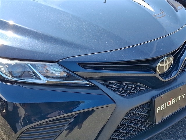Thumbnail: 2020 Toyota Camry - 4
