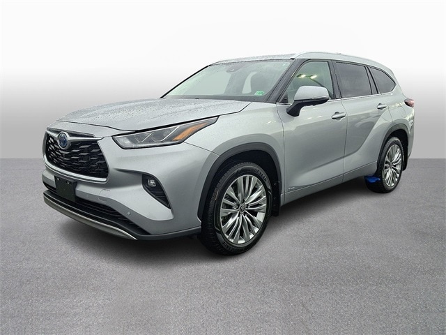 Thumbnail: 2024 Toyota Highlander - 1