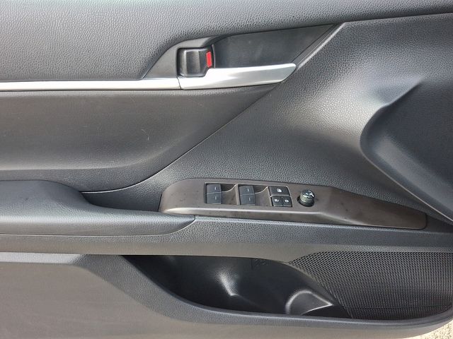 Thumbnail: 2023 Toyota Camry - 12