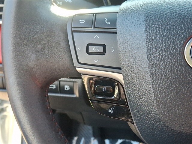 Thumbnail: 2025 Toyota Camry - 22