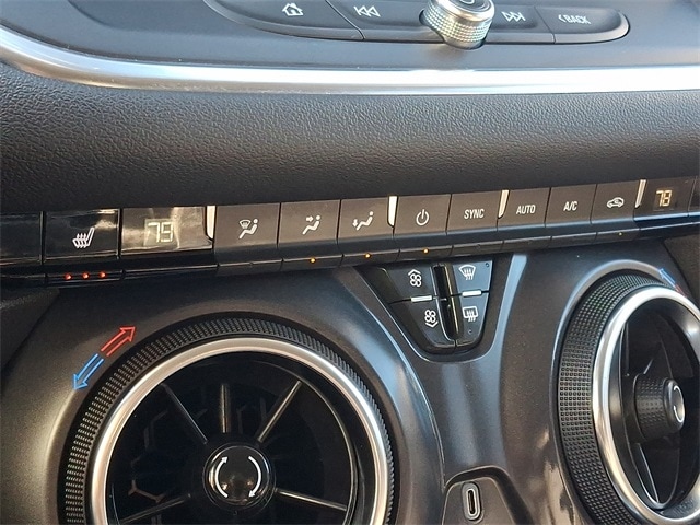 Thumbnail: 2025 Chevrolet Blazer - 13