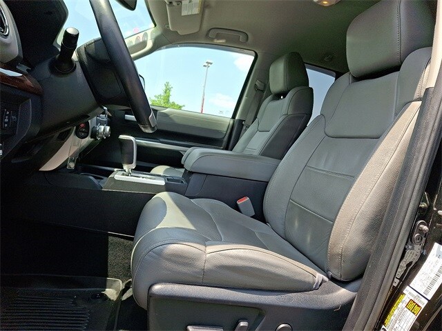 2017 Toyota Tundra Limited 13