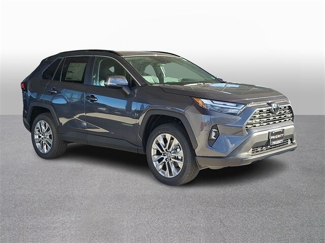 Thumbnail: 2025 Toyota RAV4 - 3