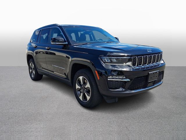 Thumbnail: 2024 Jeep Grand Cherokee - 3