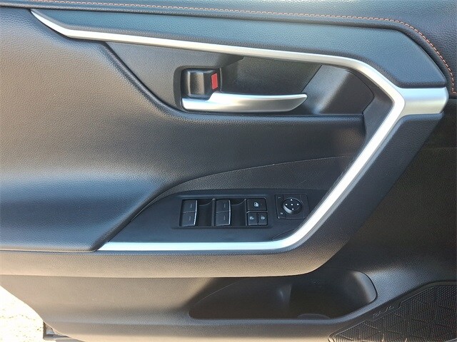 Thumbnail: 2024 Toyota RAV4 - 11