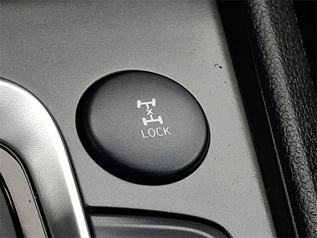 Thumbnail: 2023 Hyundai Kona - 28