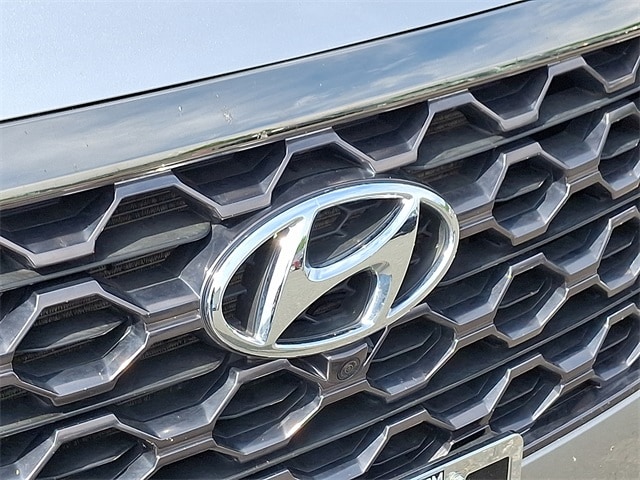 2020 Hyundai Santa Fe Limited 4