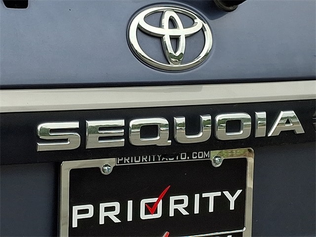 Thumbnail: 2021 Toyota Sequoia - 27
