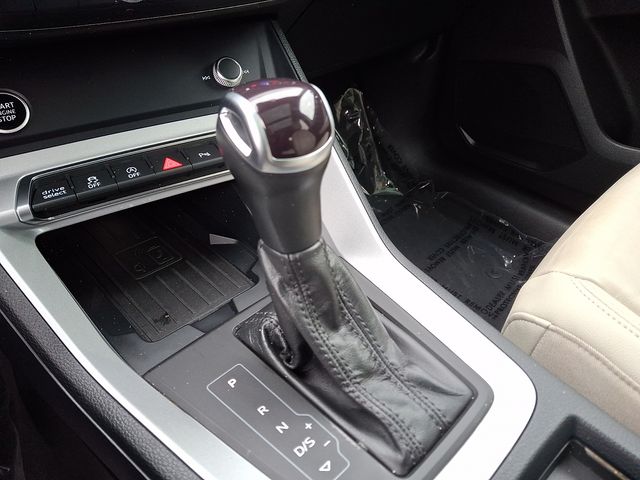 Thumbnail: 2024 Audi Q3 - 15