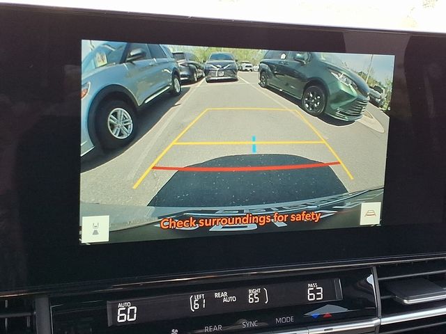 Thumbnail: 2026 Toyota Sienna - 15