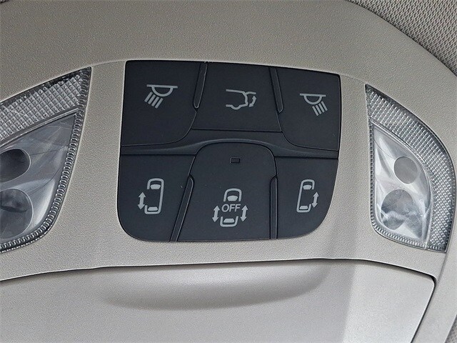 Thumbnail: 2024 Chrysler Pacifica - 27