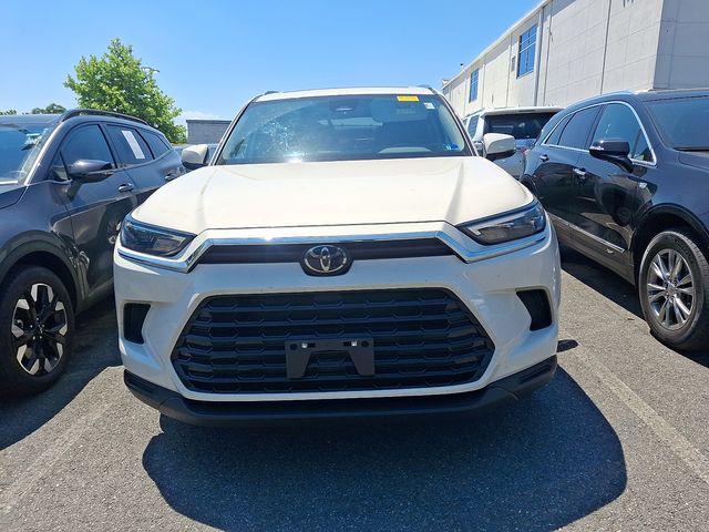 Thumbnail: 2024 Toyota Grand Highlander - 4