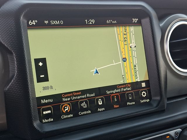 Thumbnail: 2022 Jeep Wrangler - 17