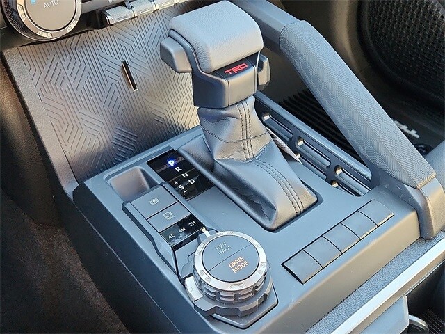 Thumbnail: 2025 Toyota Tacoma - 10