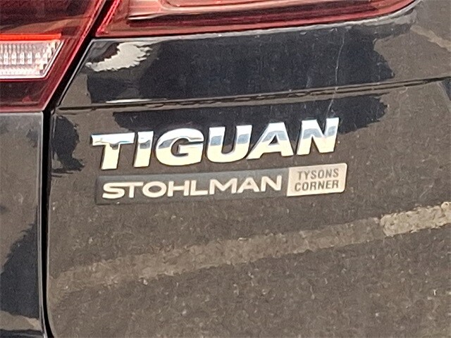 Thumbnail: 2021 Volkswagen Tiguan - 11
