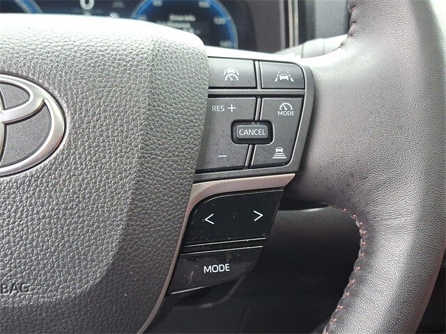 Thumbnail: 2025 Toyota Camry - 22