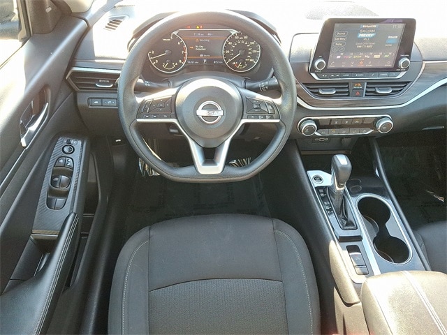 Thumbnail: 2024 Nissan Altima - 11