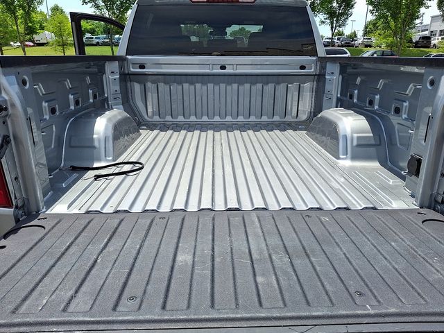 Thumbnail: 2026 Chevrolet Silverado 1500 - 27