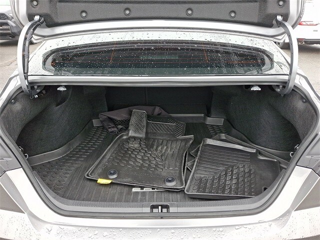 Thumbnail: 2025 Toyota Camry - 32