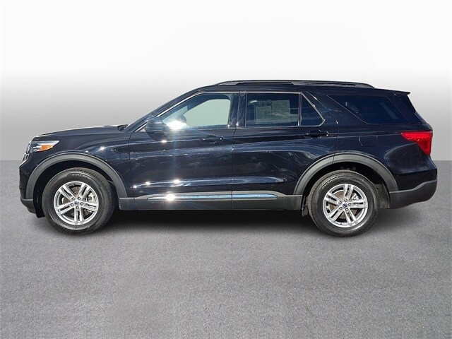 Thumbnail: 2022 Ford Explorer - 7