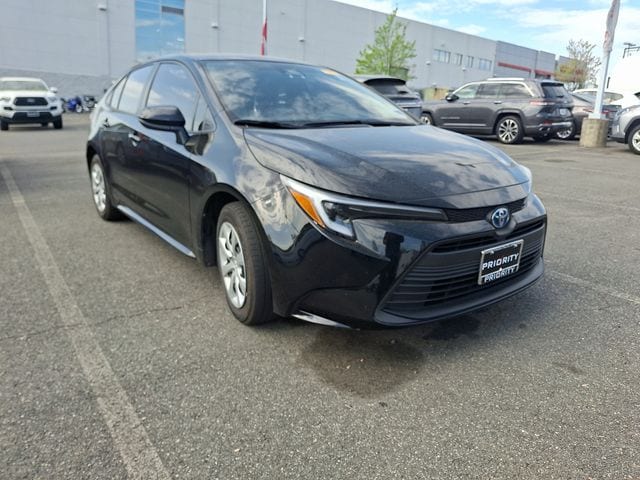 Thumbnail: 2025 Toyota Corolla - 5