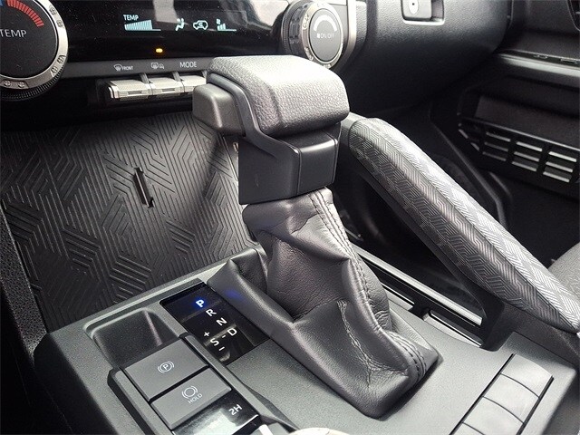 Thumbnail: 2025 Toyota 4Runner - 14