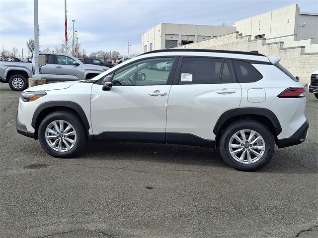 Thumbnail: 2026 Toyota Corolla Cross - 7