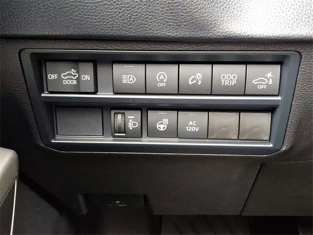 Thumbnail: 2026 Toyota Tundra - 18